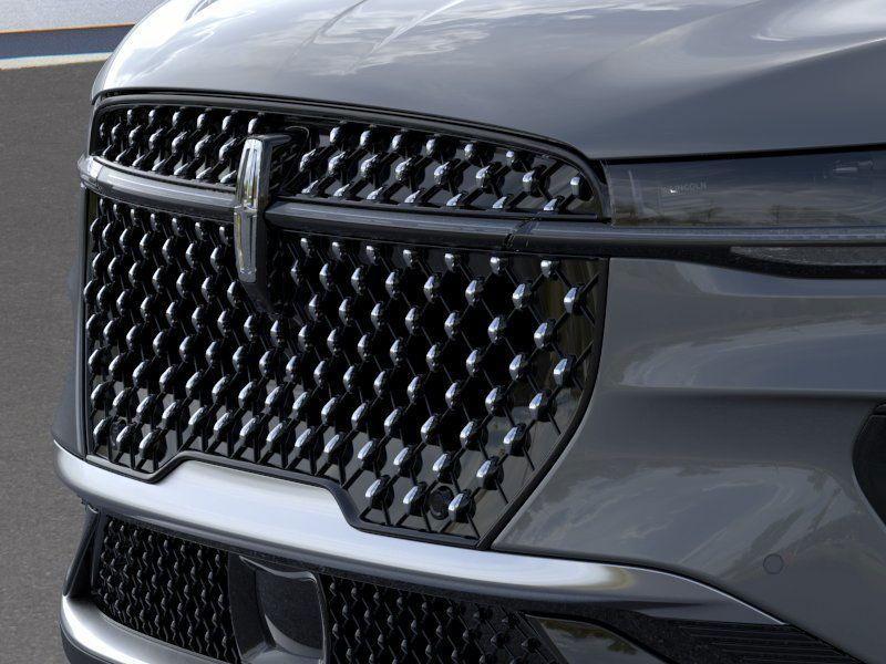 new 2025 Lincoln Nautilus car, priced at $59,270