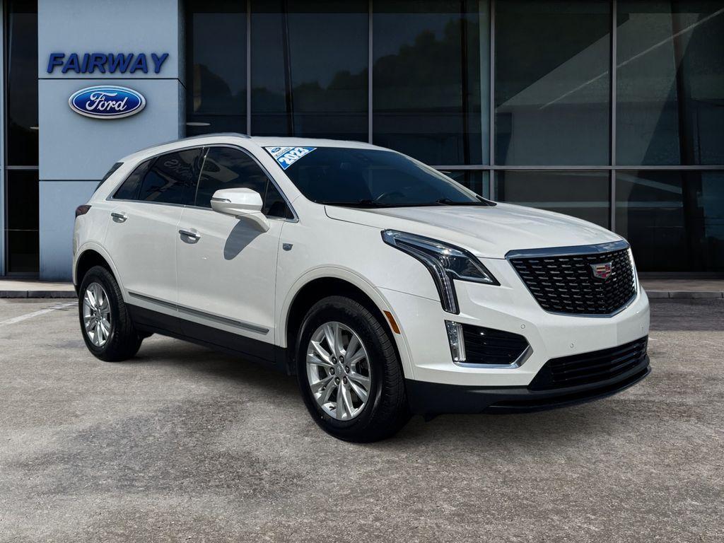 used 2023 Cadillac XT5 car, priced at $28,997