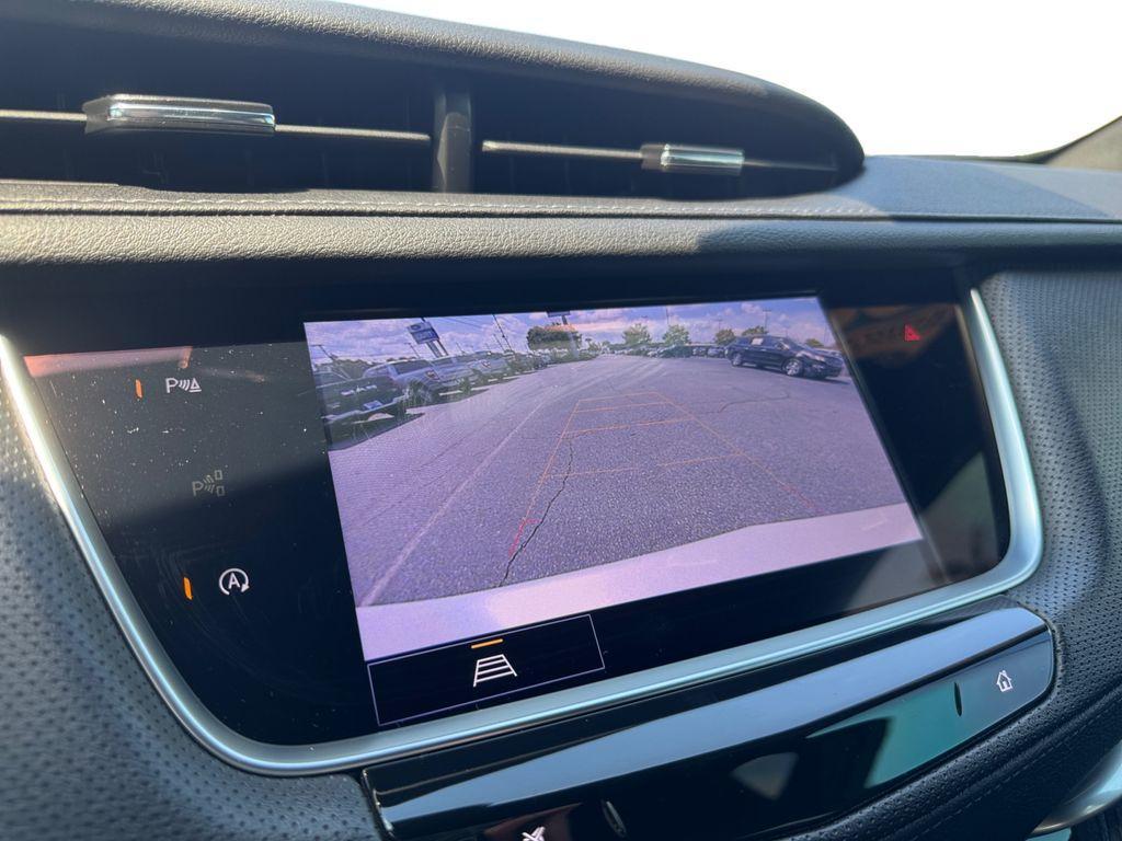 used 2023 Cadillac XT5 car, priced at $28,997