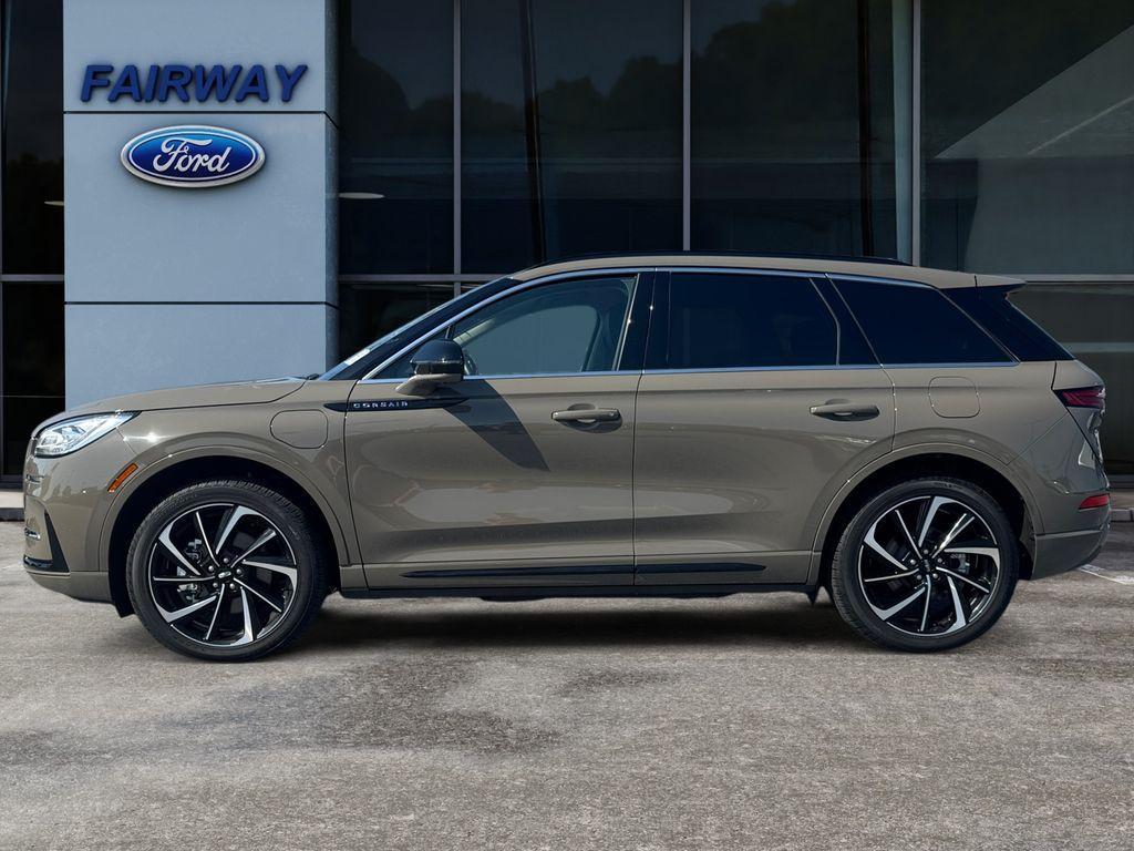used 2025 Lincoln Corsair car, priced at $51,497