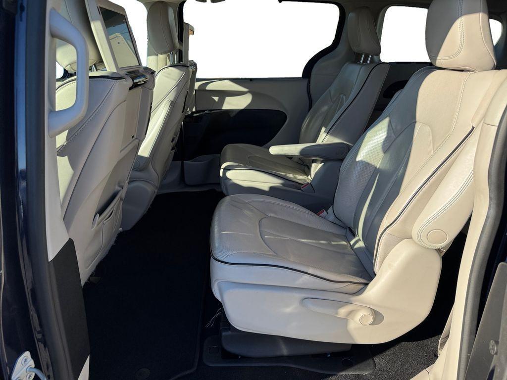 used 2019 Chrysler Pacifica Hybrid car, priced at $20,997