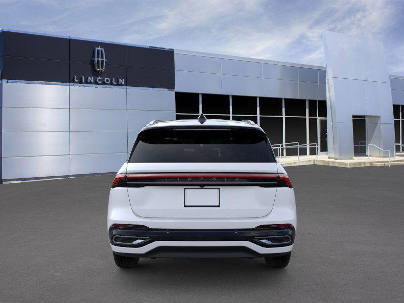 new 2025 Lincoln Nautilus car, priced at $66,910