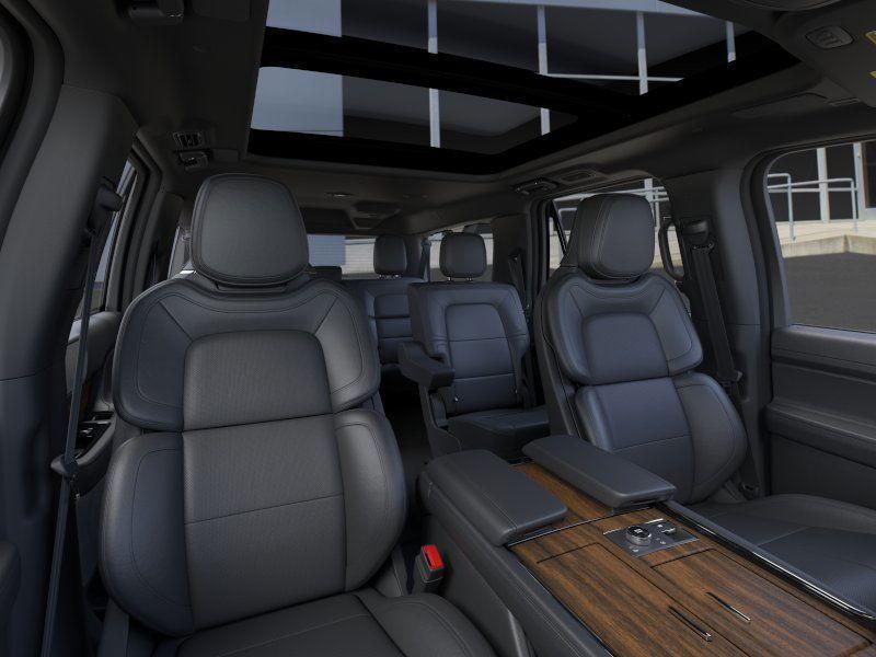 new 2024 Lincoln Navigator L car, priced at $103,245