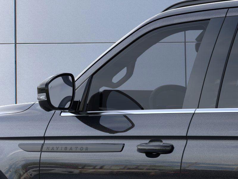 new 2025 Lincoln Navigator L car, priced at $111,300