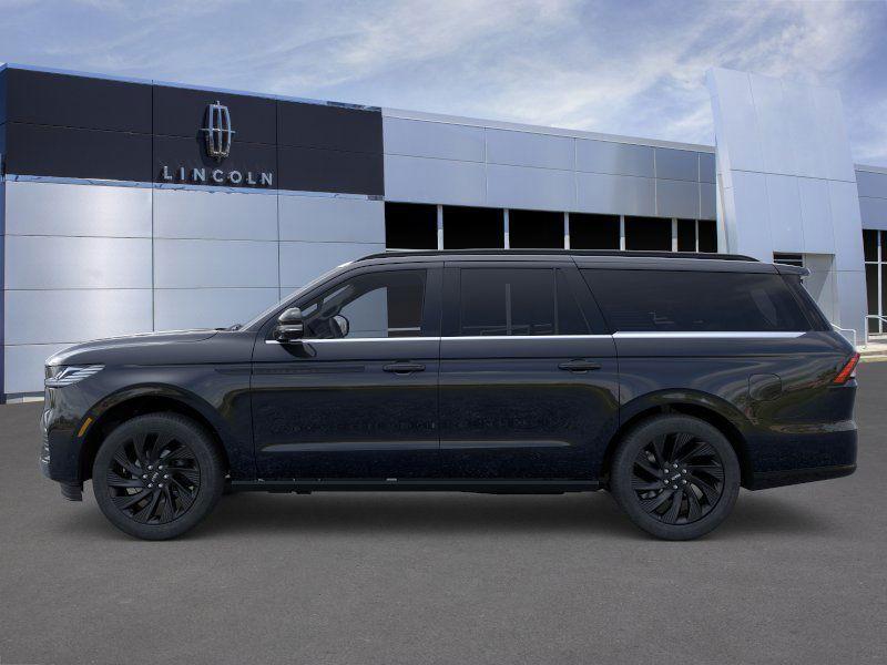 new 2025 Lincoln Navigator L car, priced at $111,300