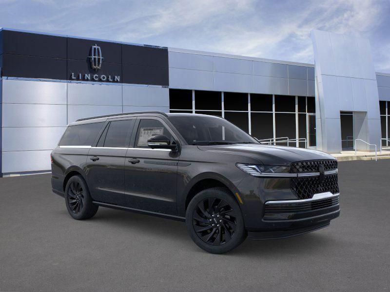 new 2025 Lincoln Navigator L car, priced at $111,300