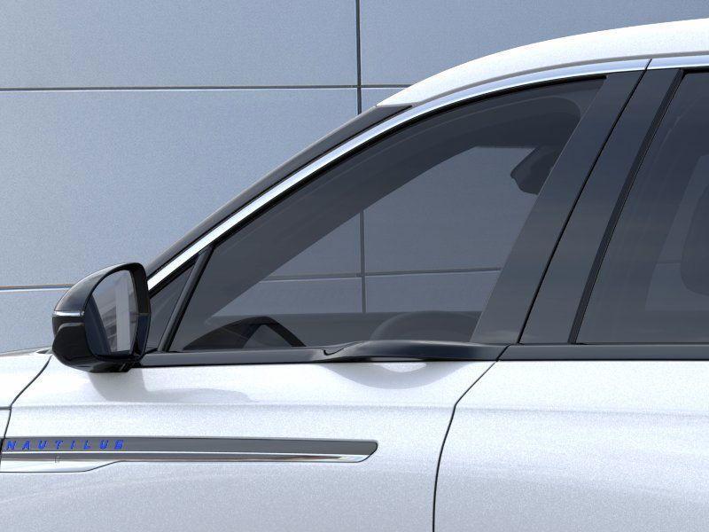 new 2025 Lincoln Nautilus car, priced at $60,270
