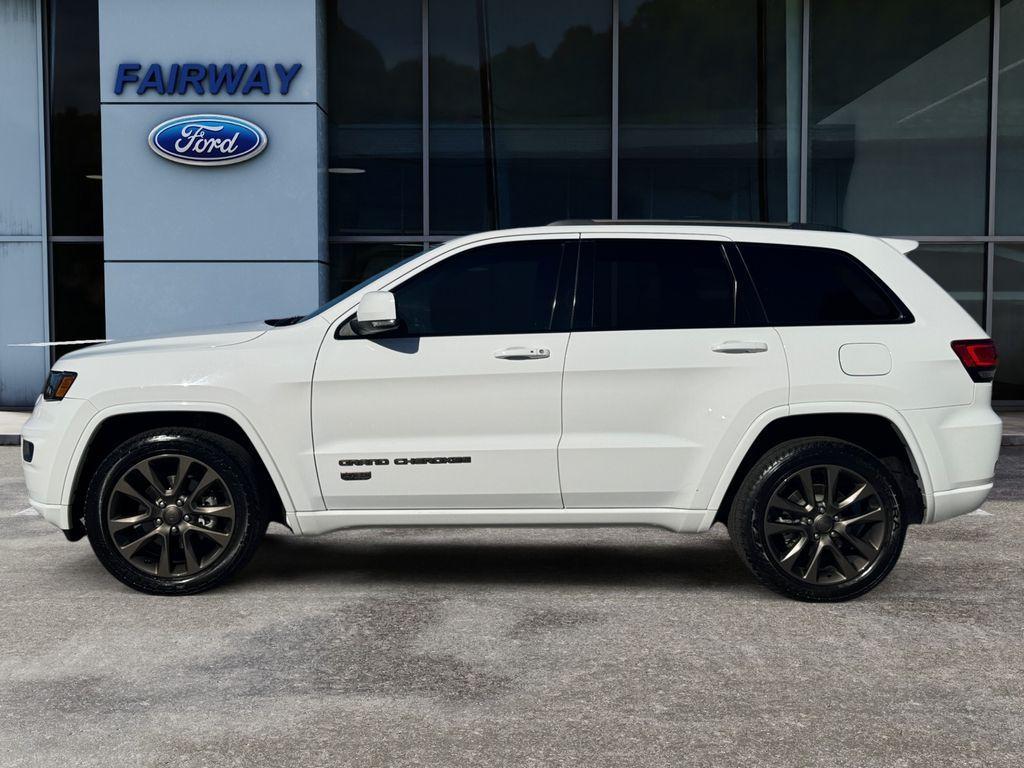 used 2017 Jeep Grand Cherokee car, priced at $18,997