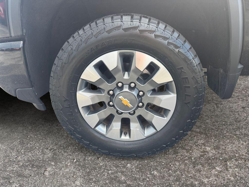 used 2024 Chevrolet Silverado 2500 car, priced at $50,497
