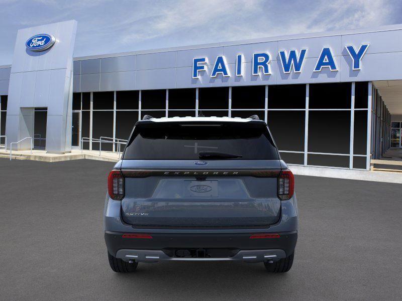 new 2025 Ford Explorer car, priced at $43,260