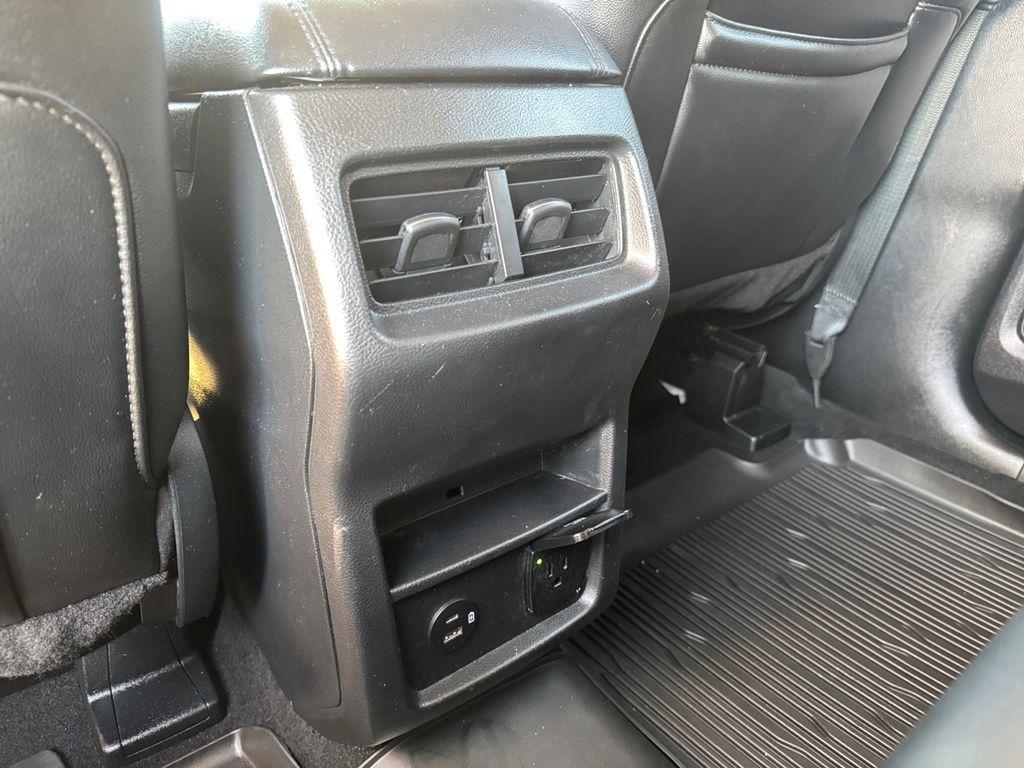 used 2021 Ford Edge car, priced at $19,497