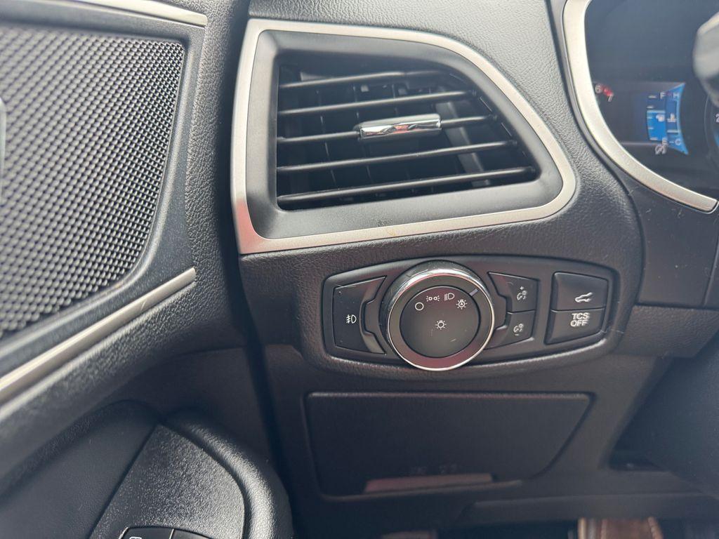 used 2021 Ford Edge car, priced at $19,797