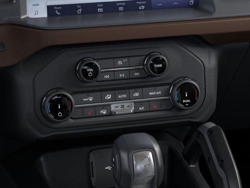 new 2024 Ford Bronco car, priced at $51,275