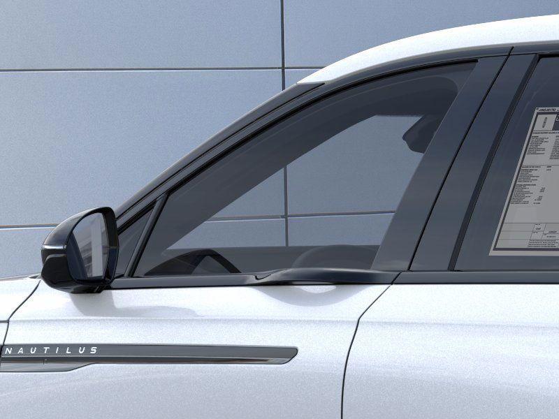new 2025 Lincoln Nautilus car, priced at $62,270