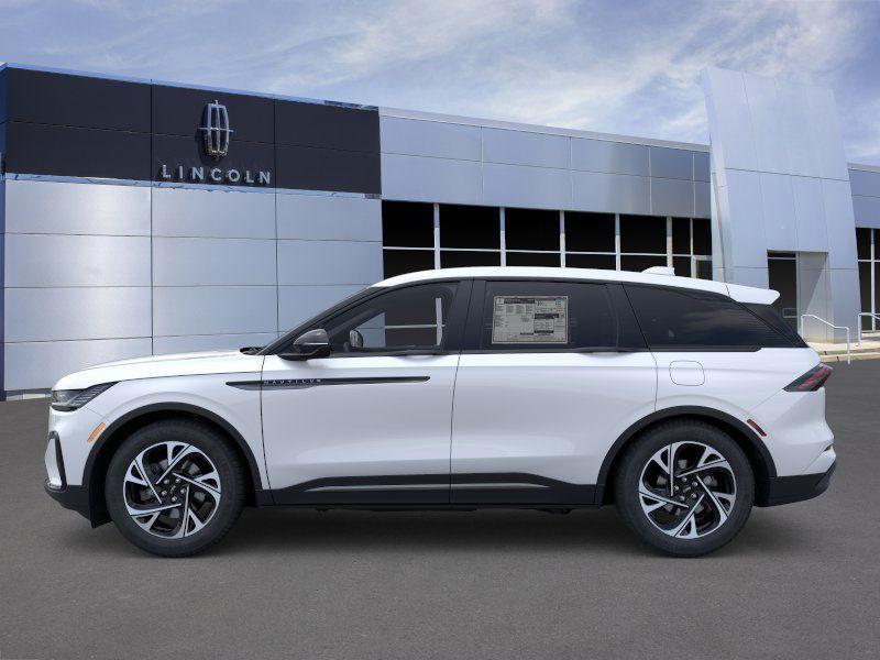 new 2025 Lincoln Nautilus car, priced at $62,270