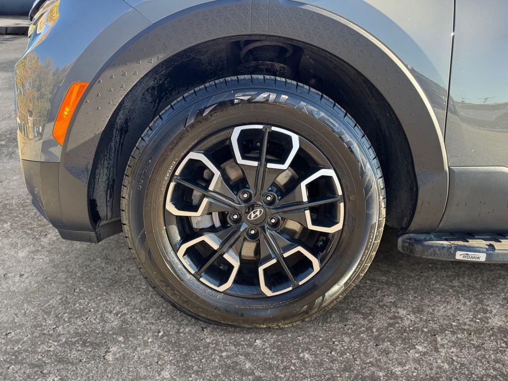 used 2022 Hyundai SANTA CRUZ car, priced at $24,197