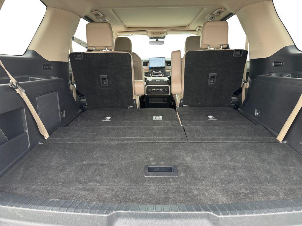 used 2023 Ford Expedition car, priced at $44,397
