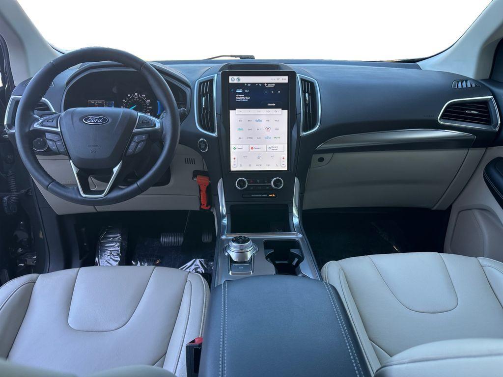 used 2022 Ford Edge car, priced at $29,898