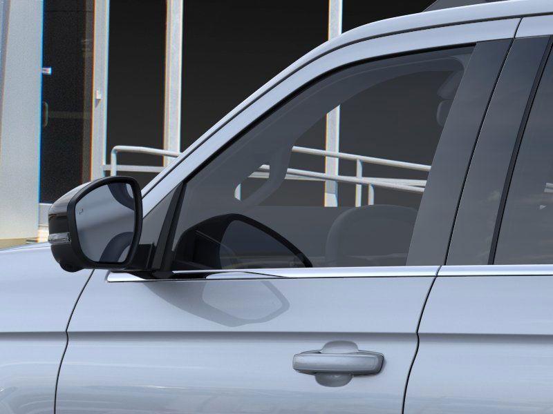 new 2025 Ford Expedition car, priced at $73,495