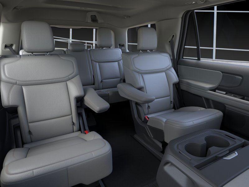 new 2025 Ford Expedition car, priced at $73,495