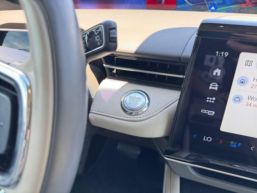 used 2024 Lincoln Nautilus car, priced at $46,996
