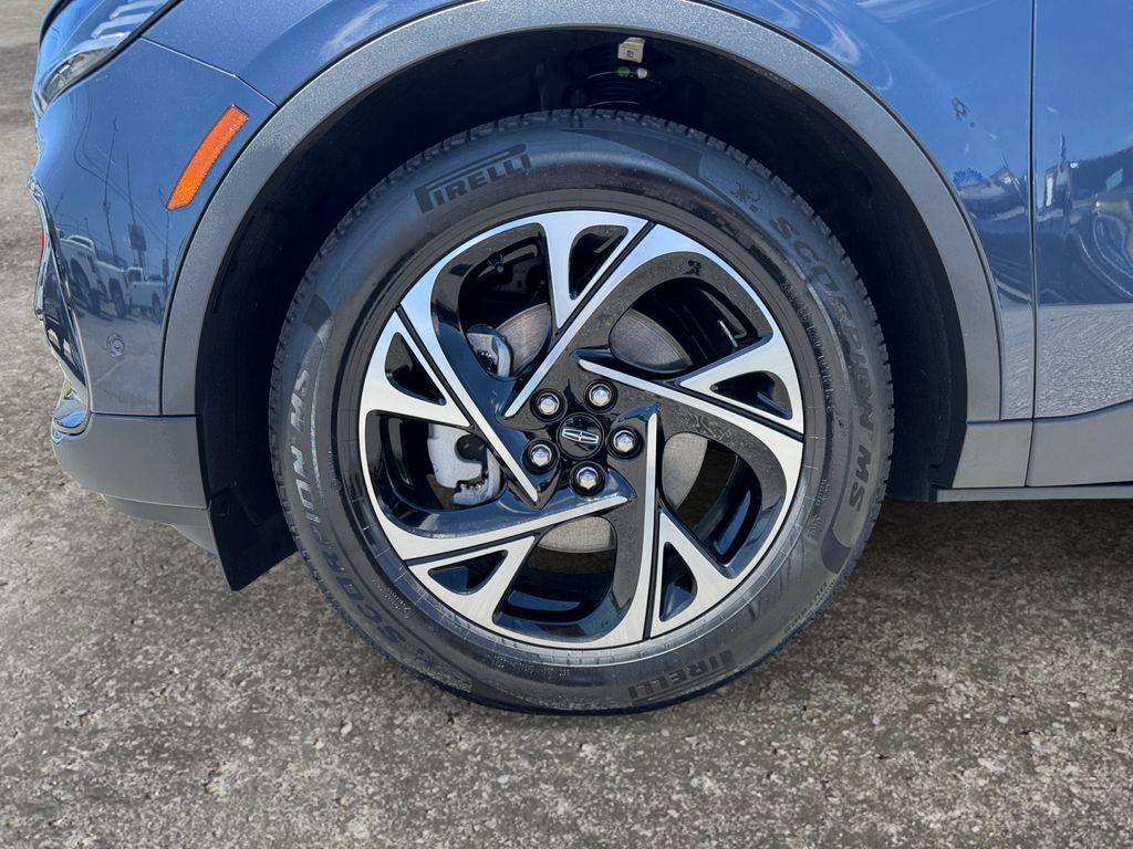 used 2024 Lincoln Nautilus car, priced at $46,996