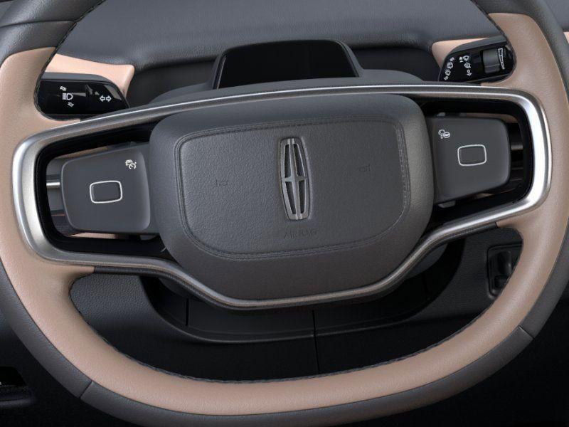 new 2025 Lincoln Navigator car, priced at $120,590