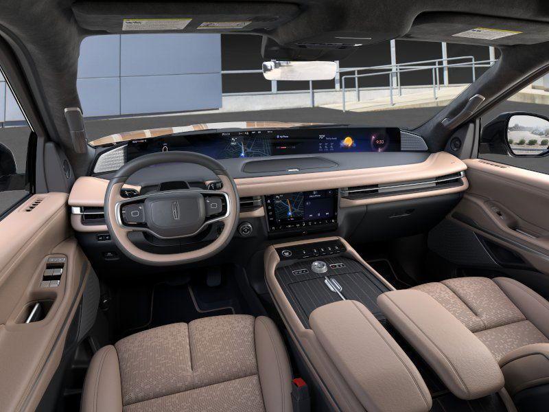 new 2025 Lincoln Navigator car, priced at $120,590