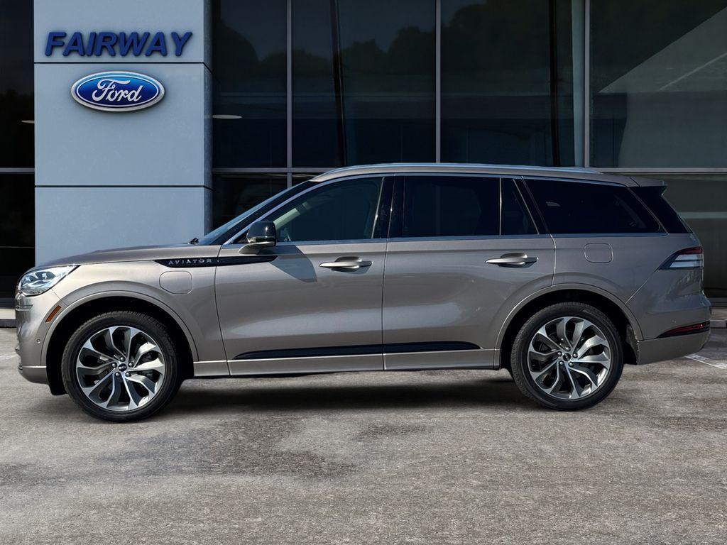 used 2021 Lincoln Aviator car, priced at $39,497