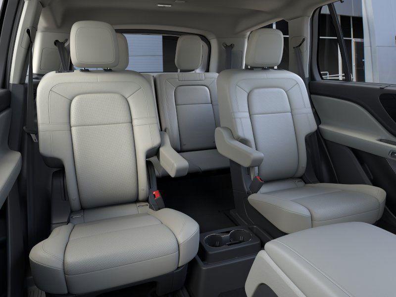 new 2025 Lincoln Aviator car, priced at $80,550