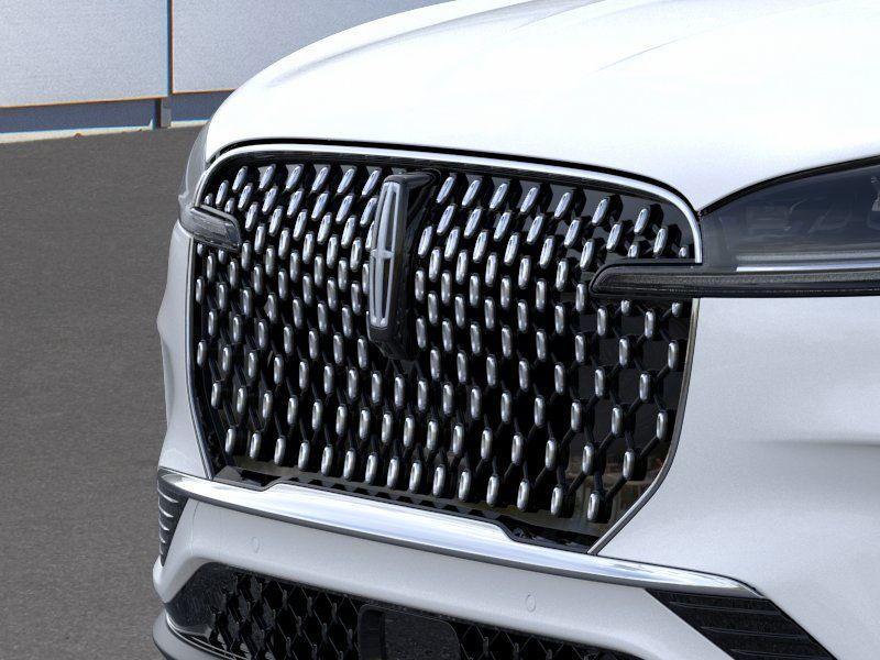 new 2025 Lincoln Aviator car, priced at $80,550