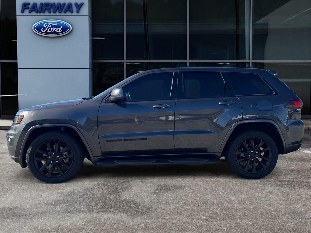 used 2021 Jeep Grand Cherokee car, priced at $23,797