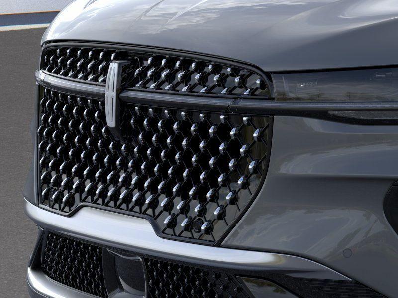 new 2025 Lincoln Nautilus car, priced at $66,910