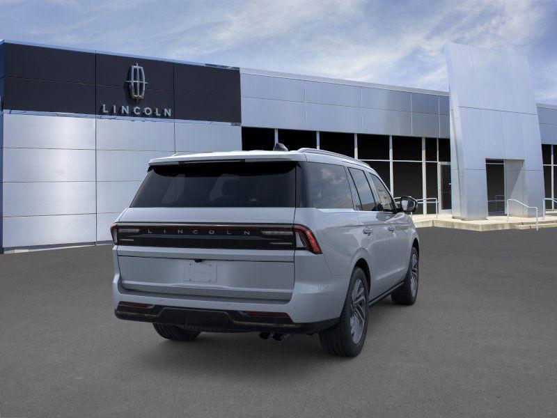 new 2025 Lincoln Navigator car, priced at $102,740