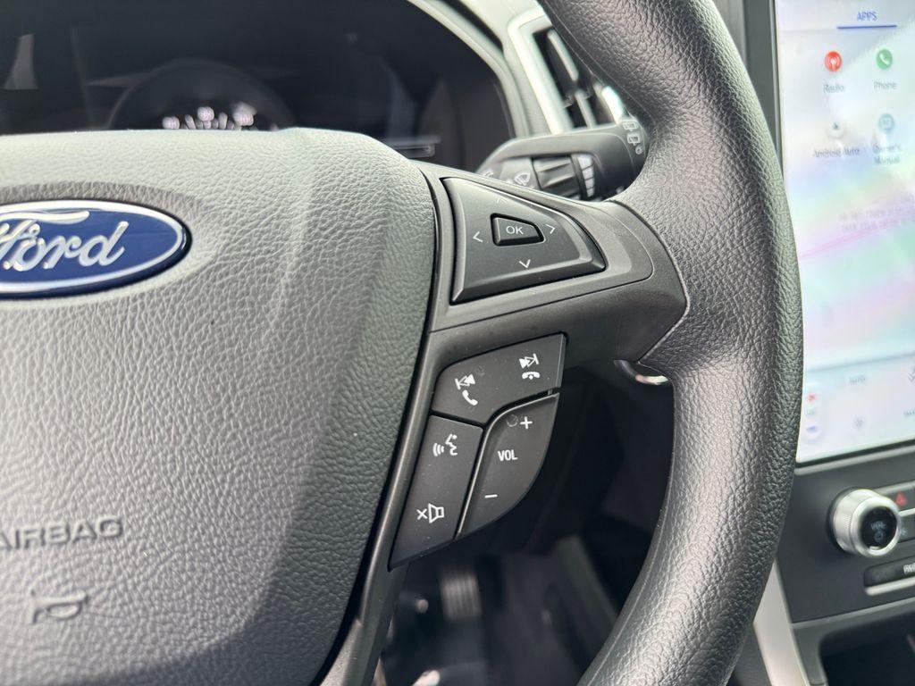 used 2024 Ford Edge car, priced at $31,297