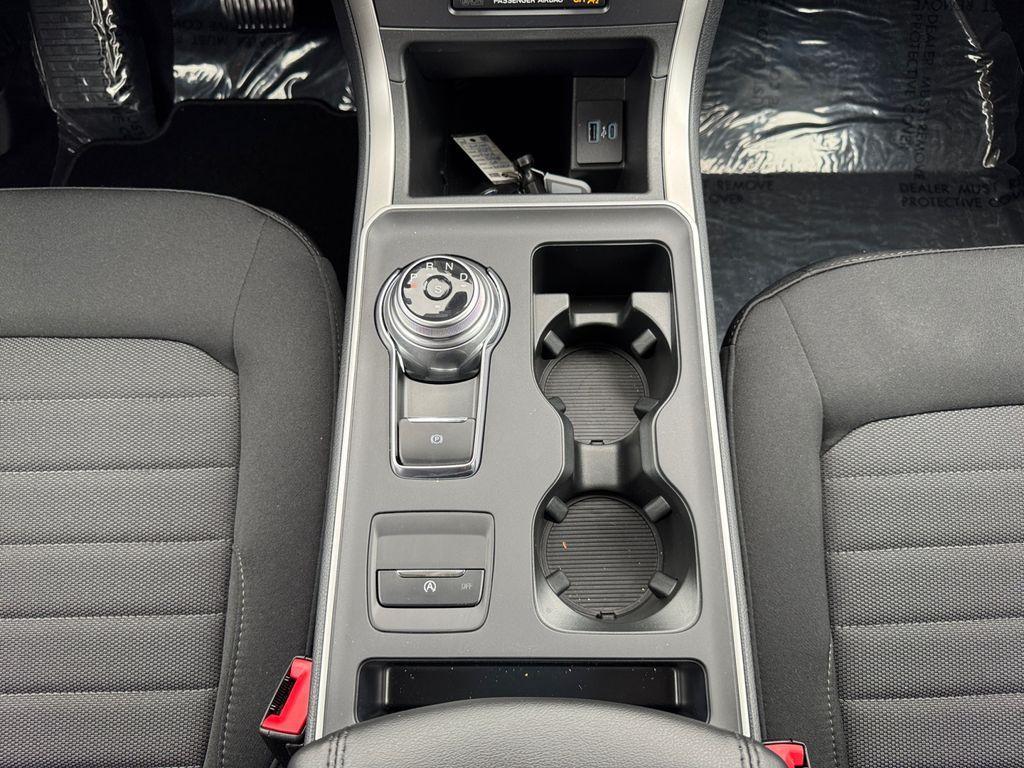 used 2024 Ford Edge car, priced at $31,297