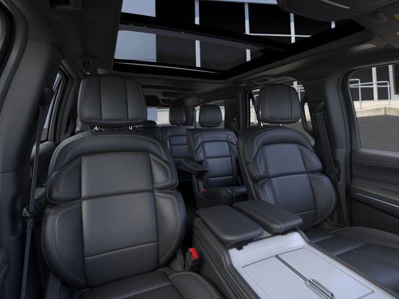 new 2025 Lincoln Navigator L car, priced at $109,830