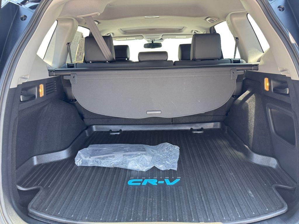 used 2022 Honda CR-V Hybrid car, priced at $26,796