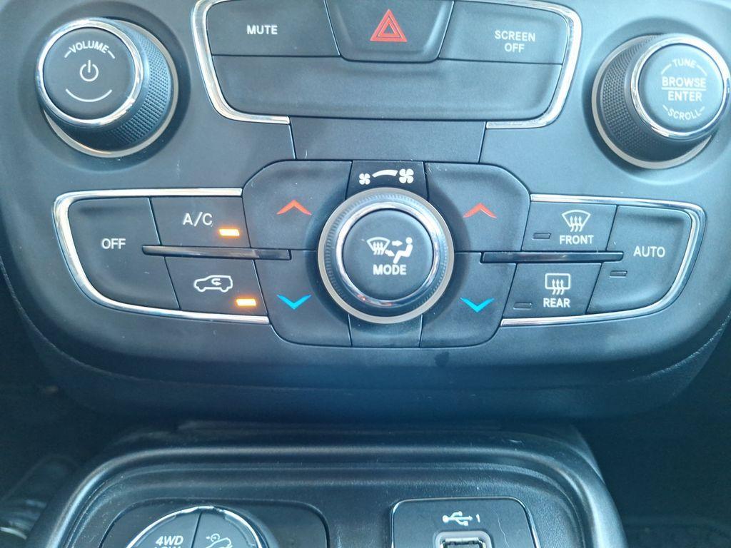 used 2020 Jeep Compass car, priced at $14,979