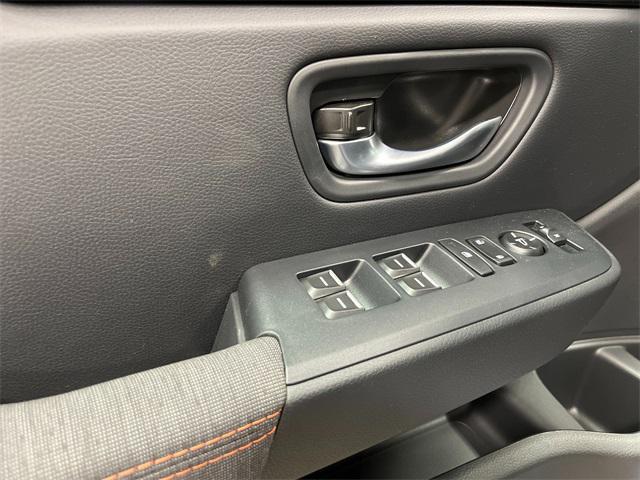 new 2025 Honda Pilot car, priced at $40,849