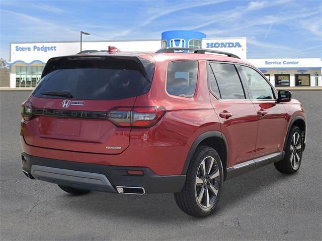 new 2025 Honda Pilot car, priced at $49,405