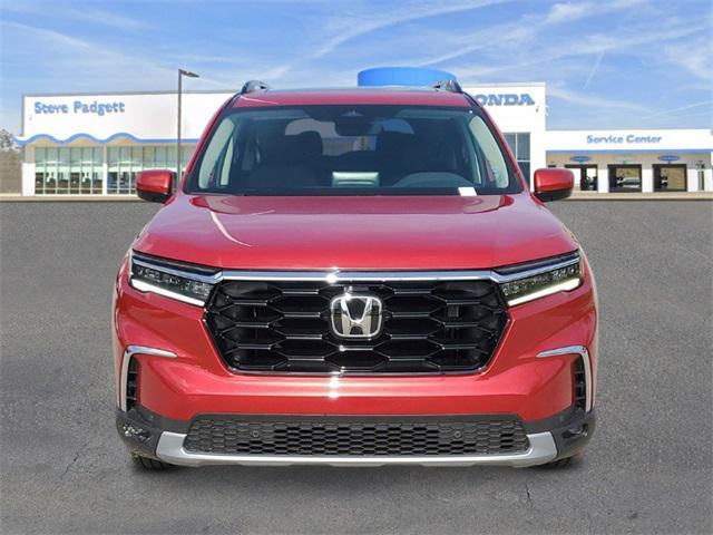 new 2025 Honda Pilot car, priced at $49,405