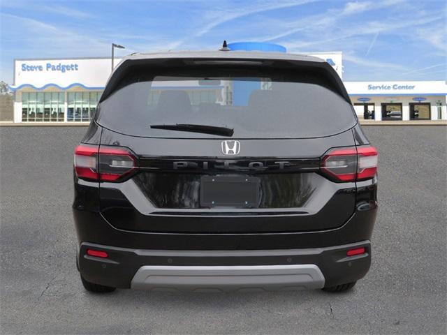 new 2025 Honda Pilot car, priced at $42,368