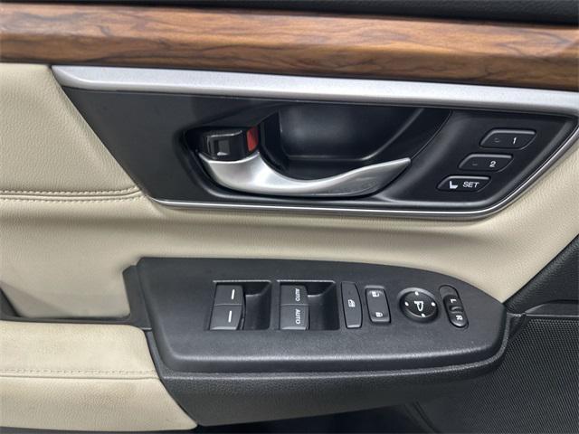 used 2020 Honda CR-V car, priced at $29,000