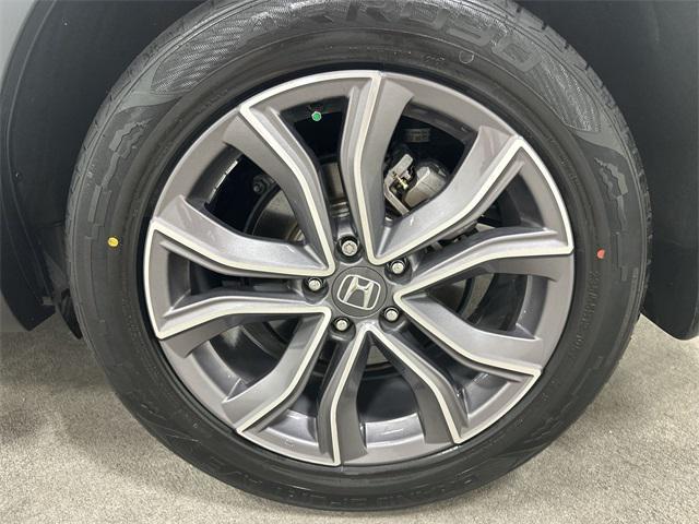 used 2020 Honda CR-V car, priced at $29,000