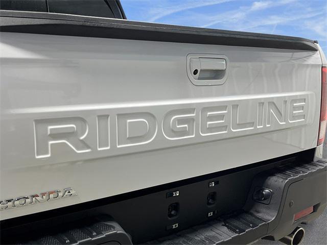 new 2025 Honda Ridgeline car, priced at $42,408