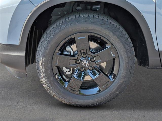 new 2025 Honda Ridgeline car, priced at $43,638