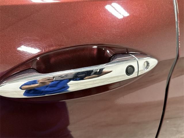 used 2022 Honda Pilot car, priced at $33,000