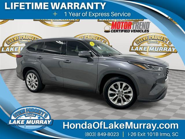 used 2021 Toyota Highlander car, priced at $38,897