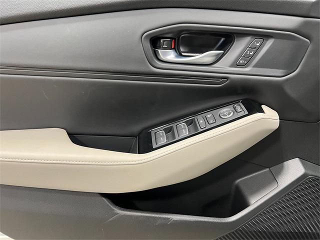 new 2025 Honda Accord Hybrid car, priced at $38,512